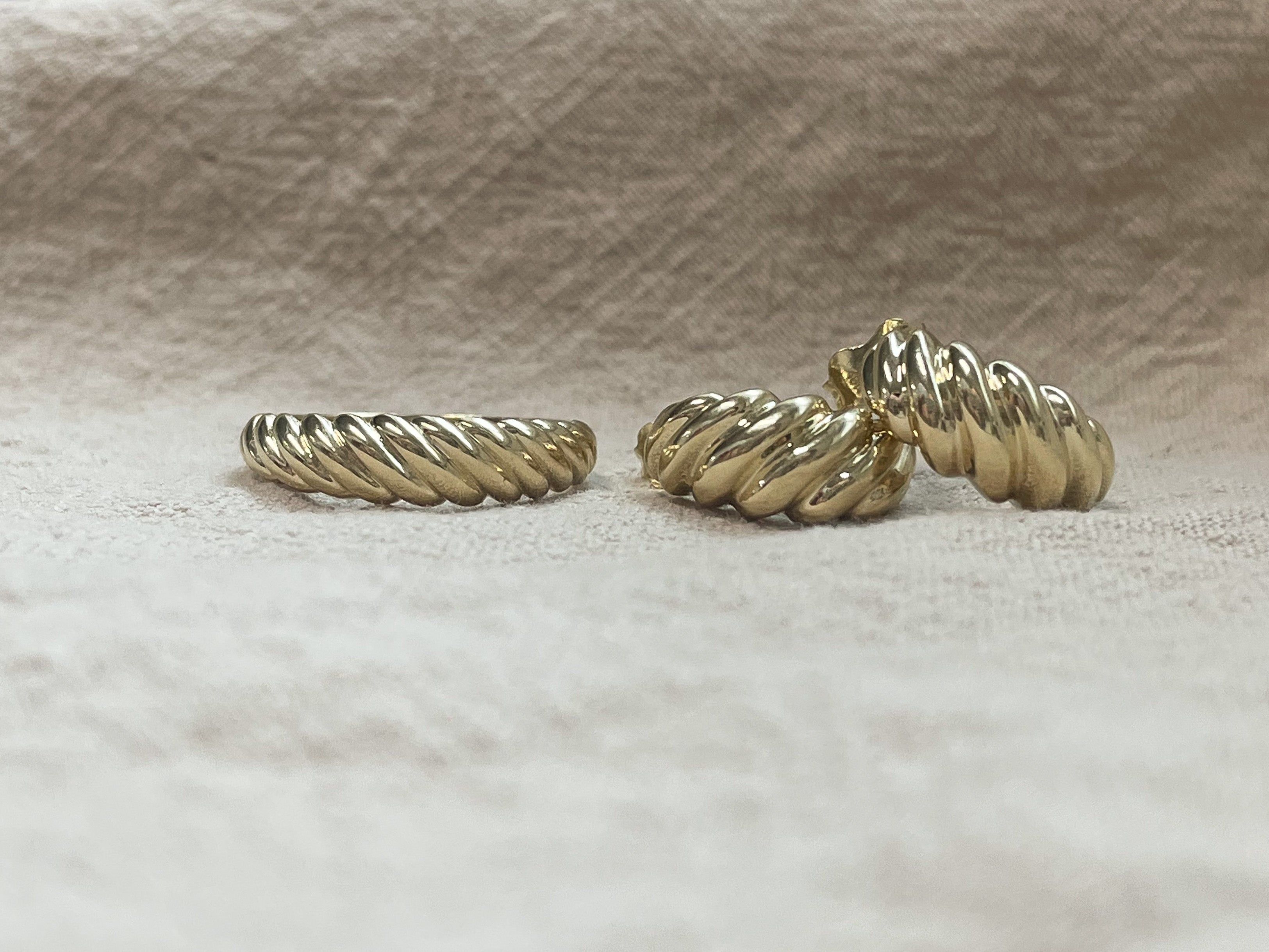 Baguette Set sold by Raquel Rosalie