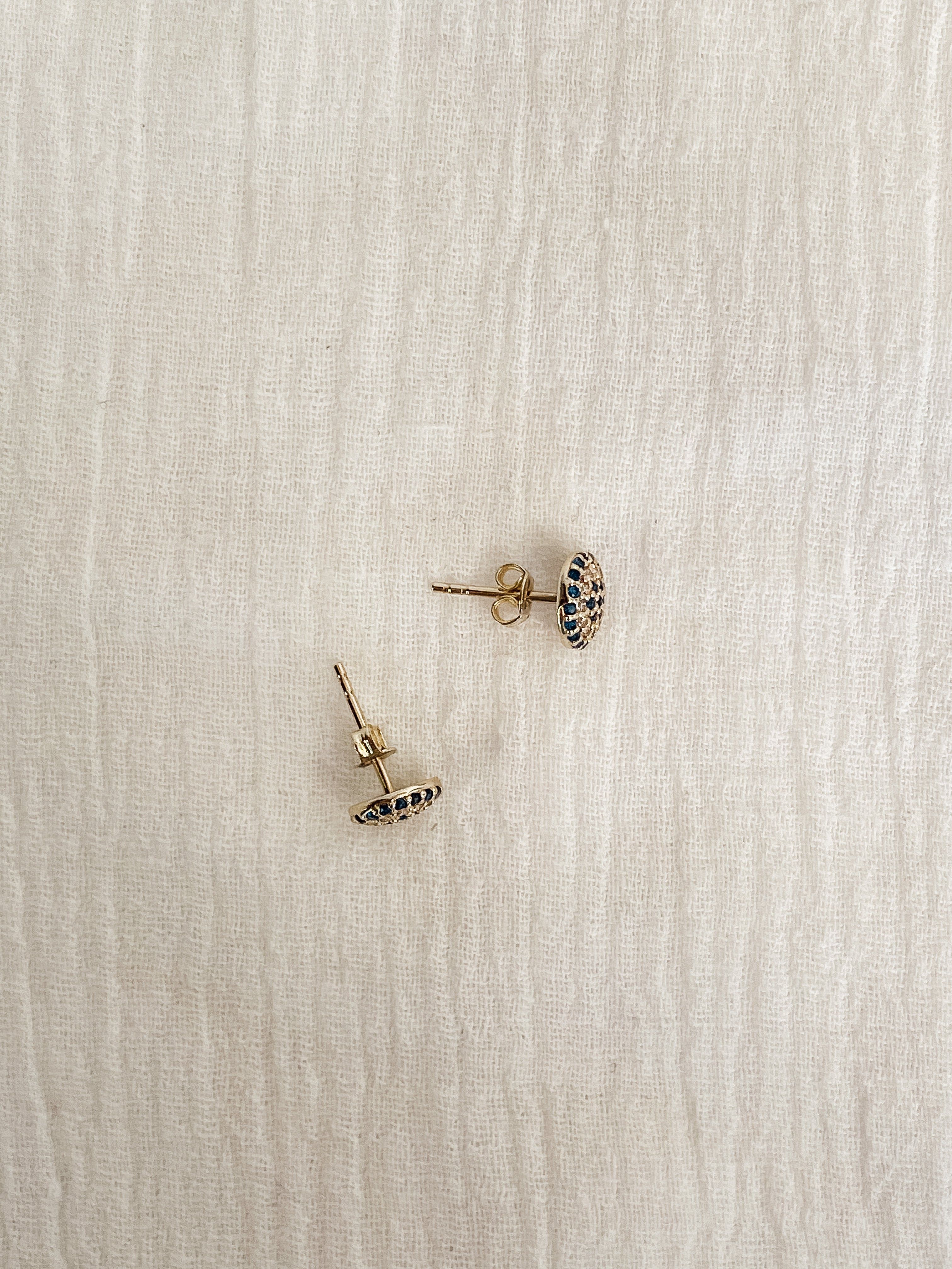 Royals Stud sold by Raquel Rosalie product image thumbnail 4