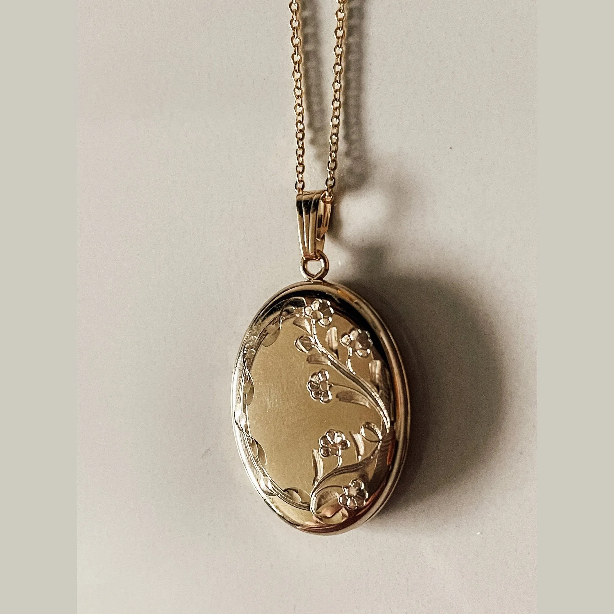 Juliet Locket sold by Raquel Rosalie product image thumbnail 3