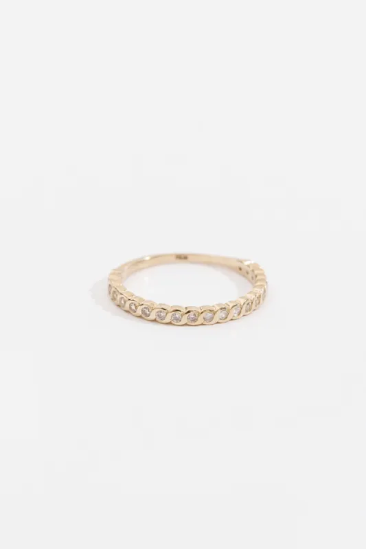 Câlin Ring sold by Raquel Rosalie