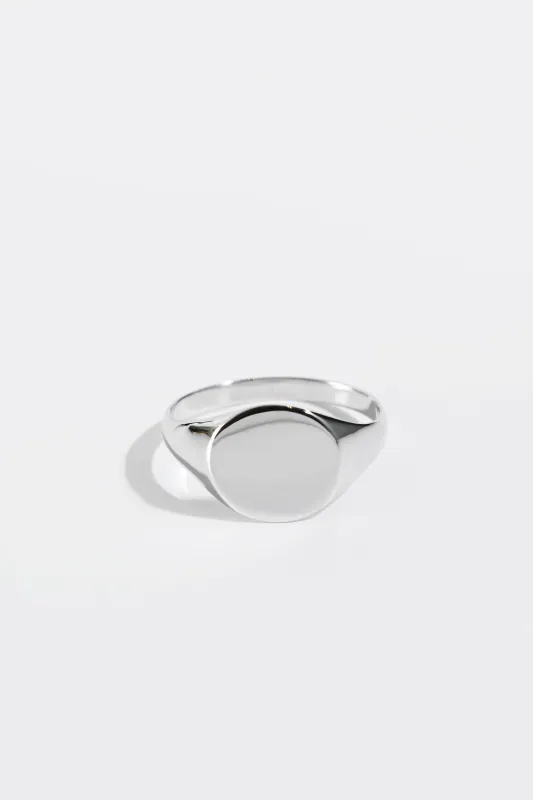 Liv Signet sold by Raquel Rosalie