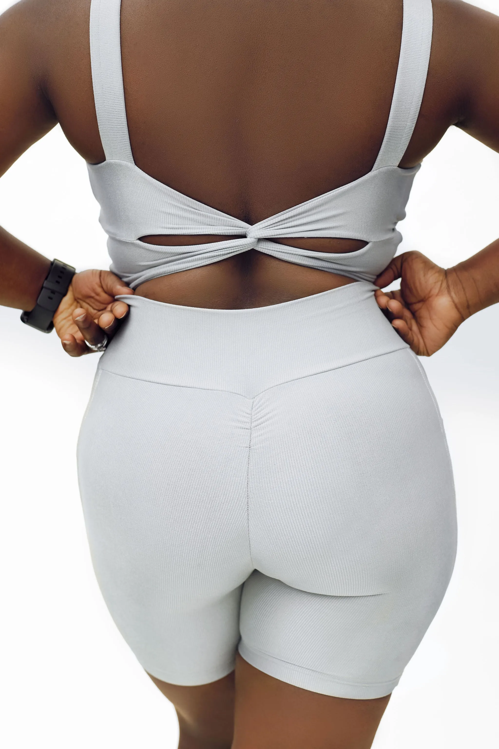 Revive 6” Pocket Leggings- Burgundy Bliss sold by FitEet product image thumbnail 5