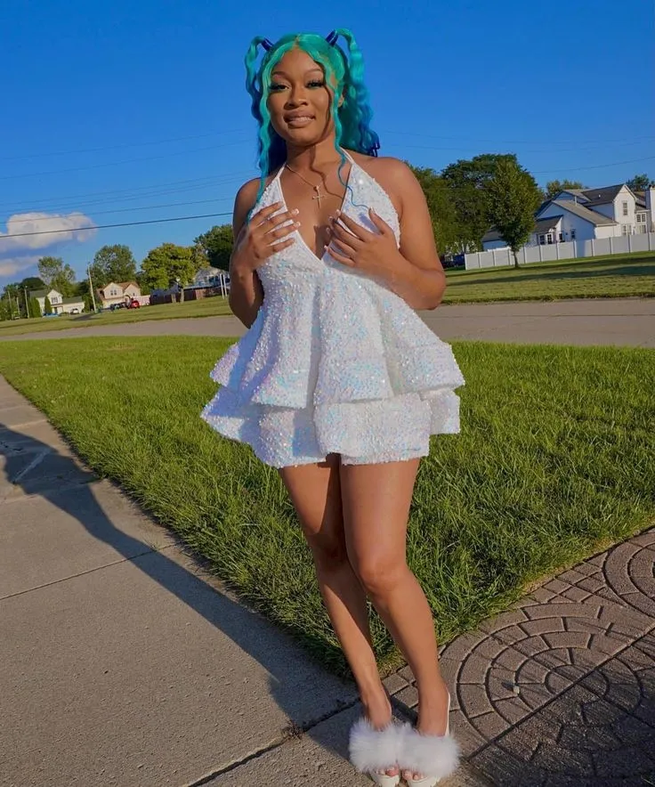 Sparkly Sequin Short V Neck Homecoming Dresses for Teens sold by My Chic Dress product image thumbnail 4