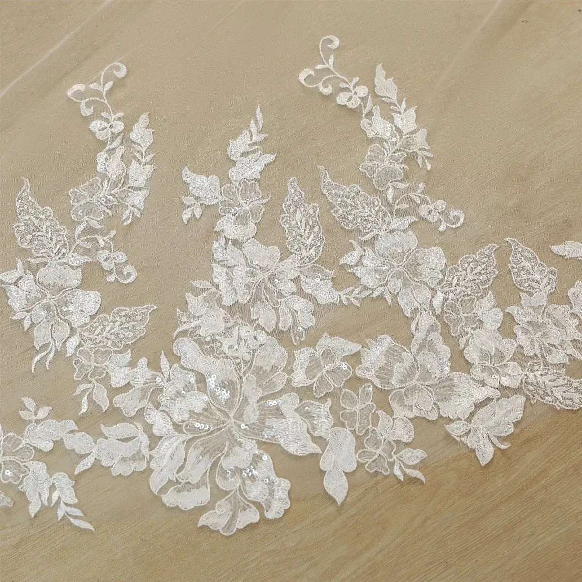 Vintage Lace Trim Cathedral Bridal Wedding Veil sold by My Chic Dress product image thumbnail 3