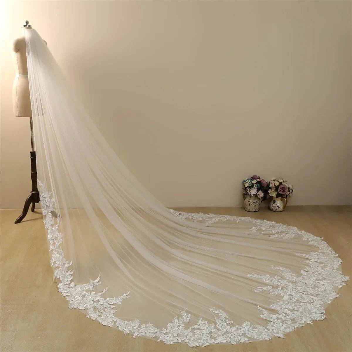 Vintage Lace Trim Cathedral Bridal Wedding Veil sold by My Chic Dress product image thumbnail 2