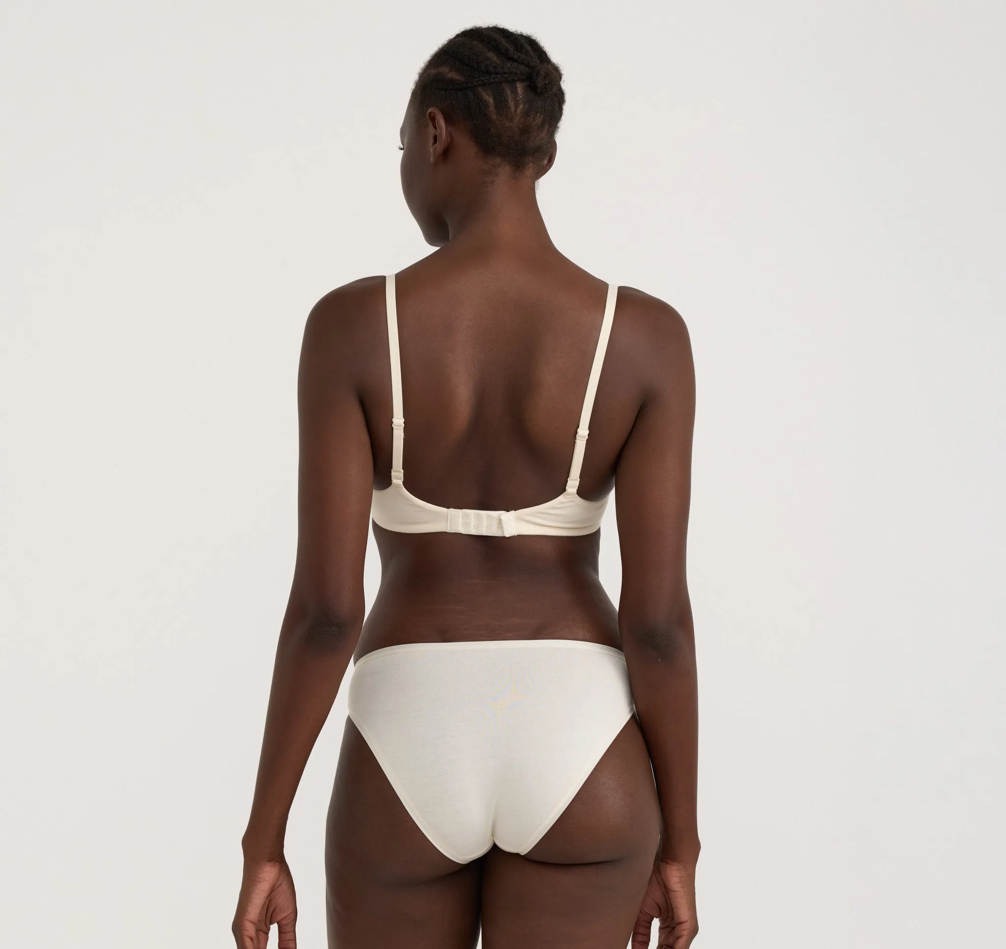 Core Wireless Plunge Bra sold by Organic Basics product image thumbnail 3