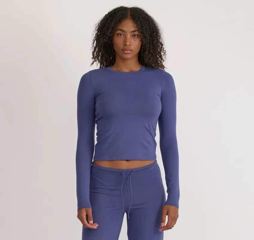 Everyday Regular Long Sleeve Tee made by Organic Basics