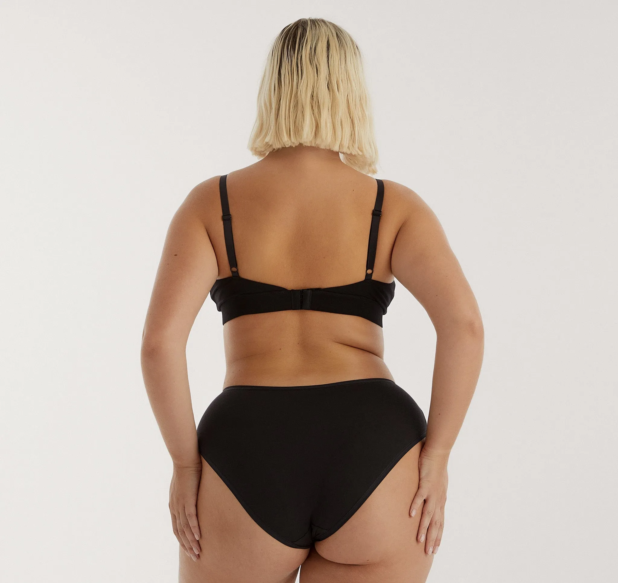 Core Briefs 6-Pack sold by Organic Basics product image thumbnail 3