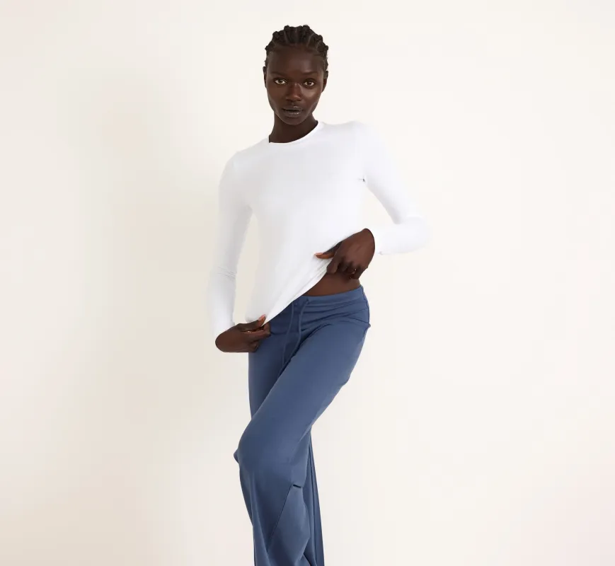 Everyday Regular Long Sleeve Tee made by Organic Basics