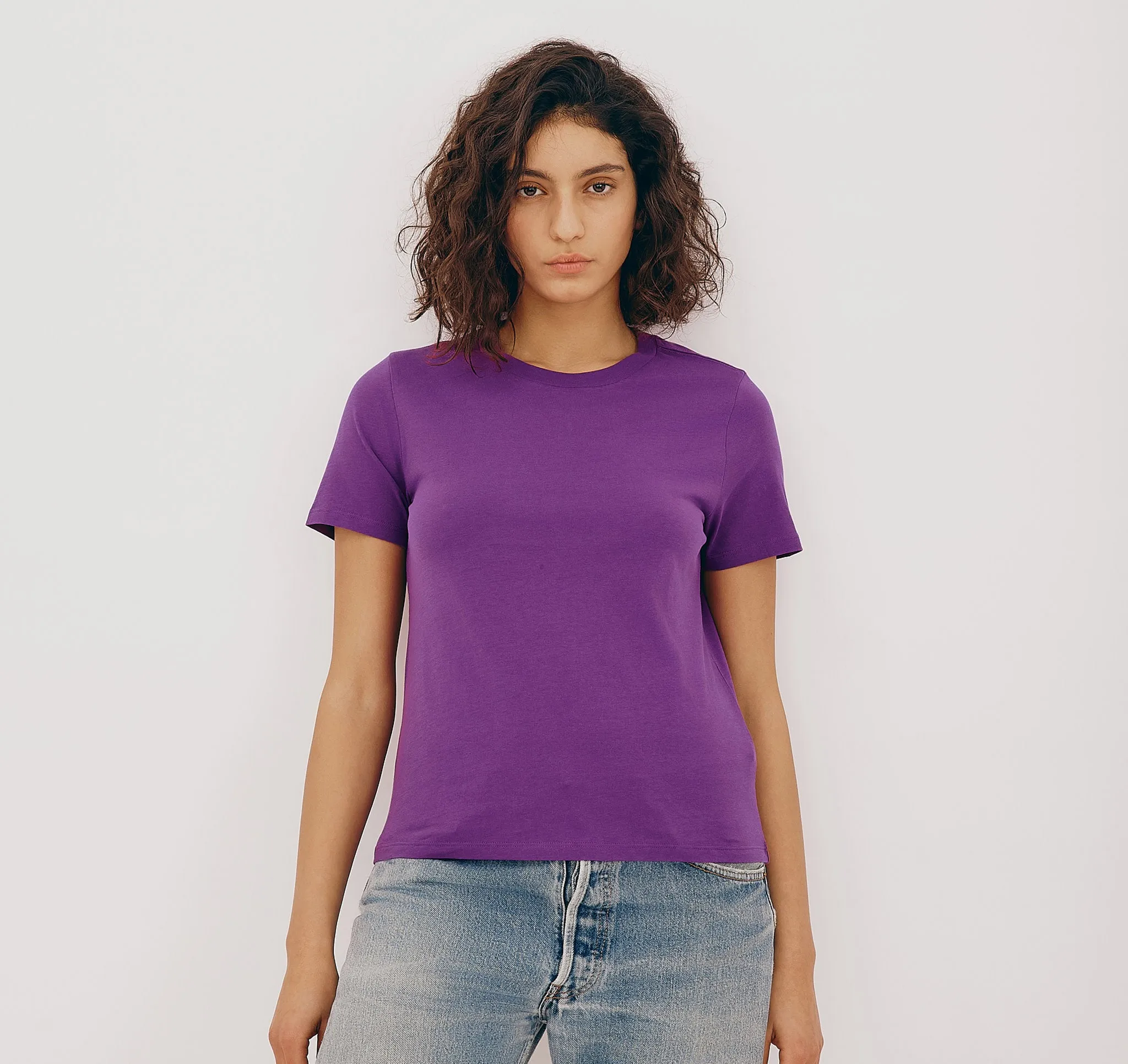 True Regular Tee sold by Organic Basics product image thumbnail 4