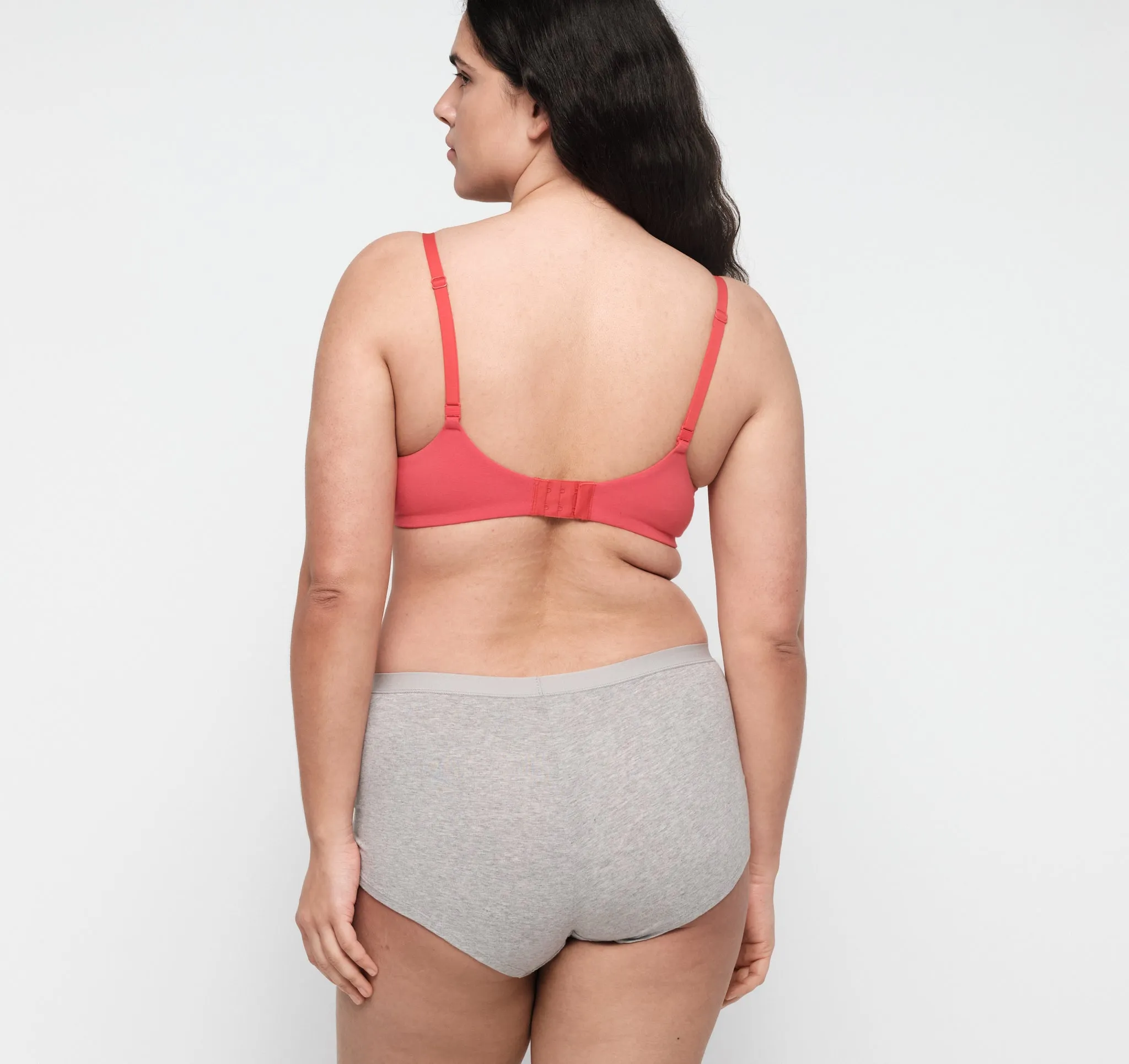 Core Wireless Plunge Bra sold by Organic Basics product image thumbnail 3