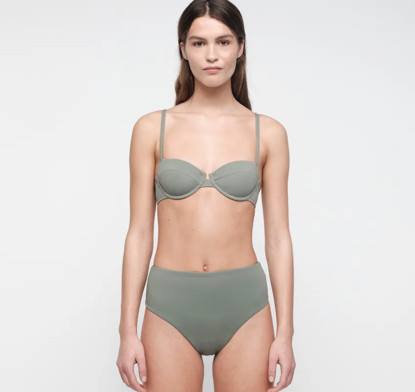 Swim Underwire Bikini Top made by Organic Basics