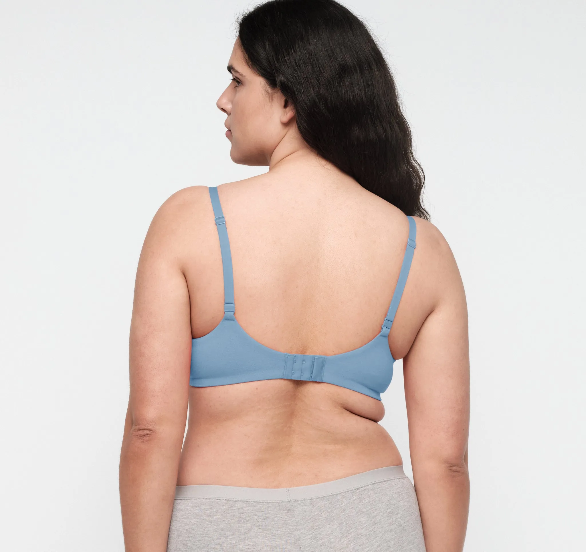Core Wireless Plunge Bra sold by Organic Basics product image thumbnail 4