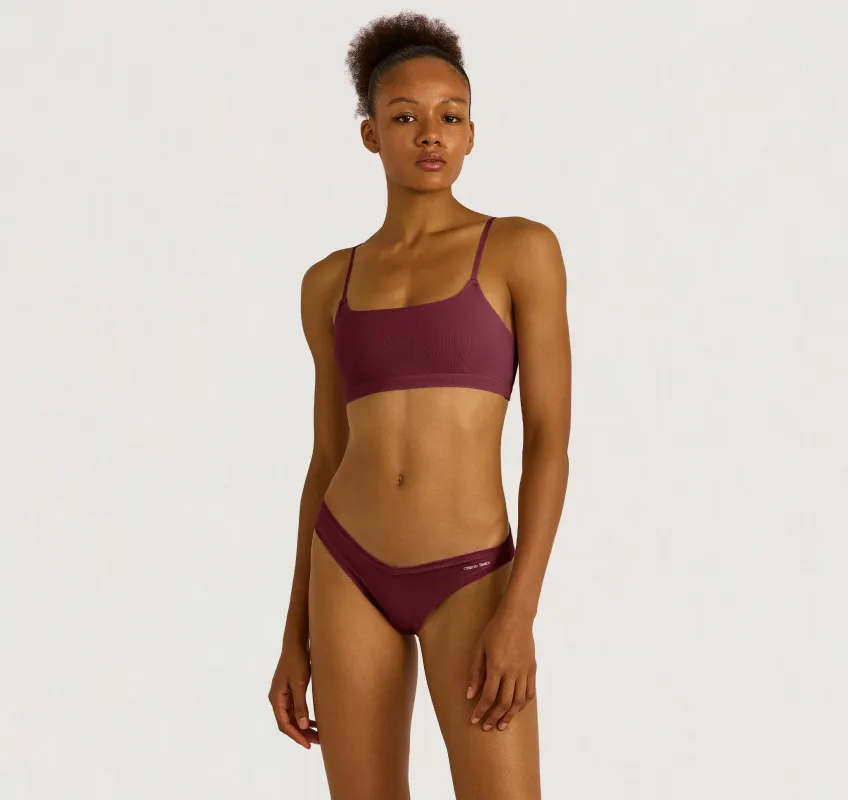 Flex Thong made by Organic Basics