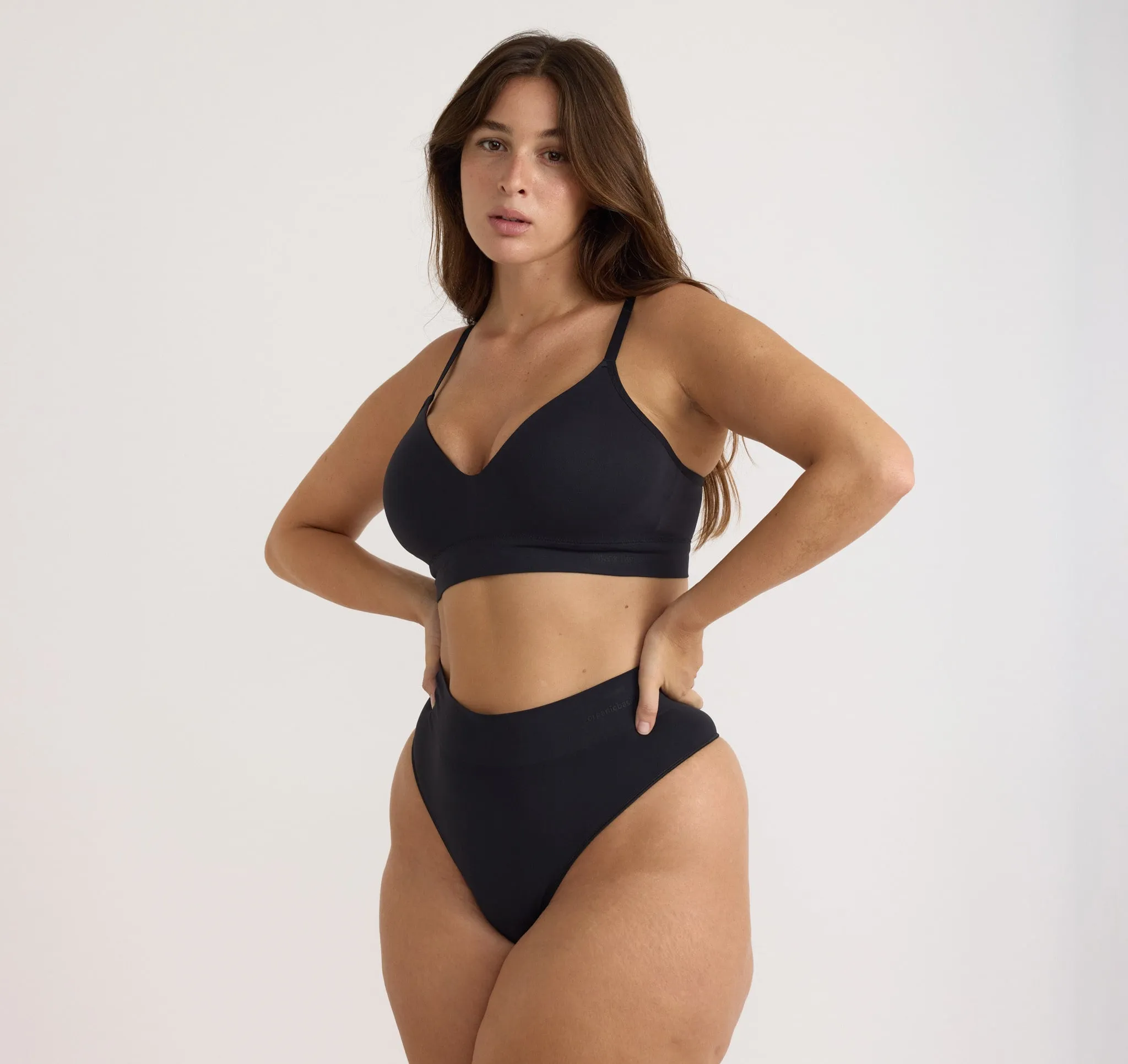 Smooth Thong 4-Pack sold by Organic Basics product image thumbnail 4