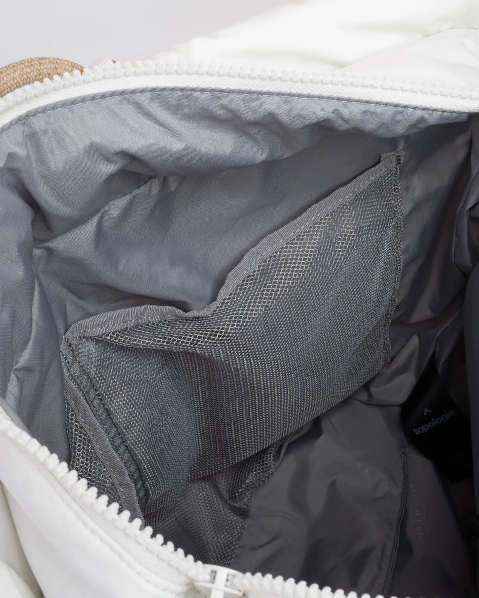 Topologie Cloud Tote Marshmallow + 10mm Rope Loop Coffee Melange sold by Eat Dust product image thumbnail 4