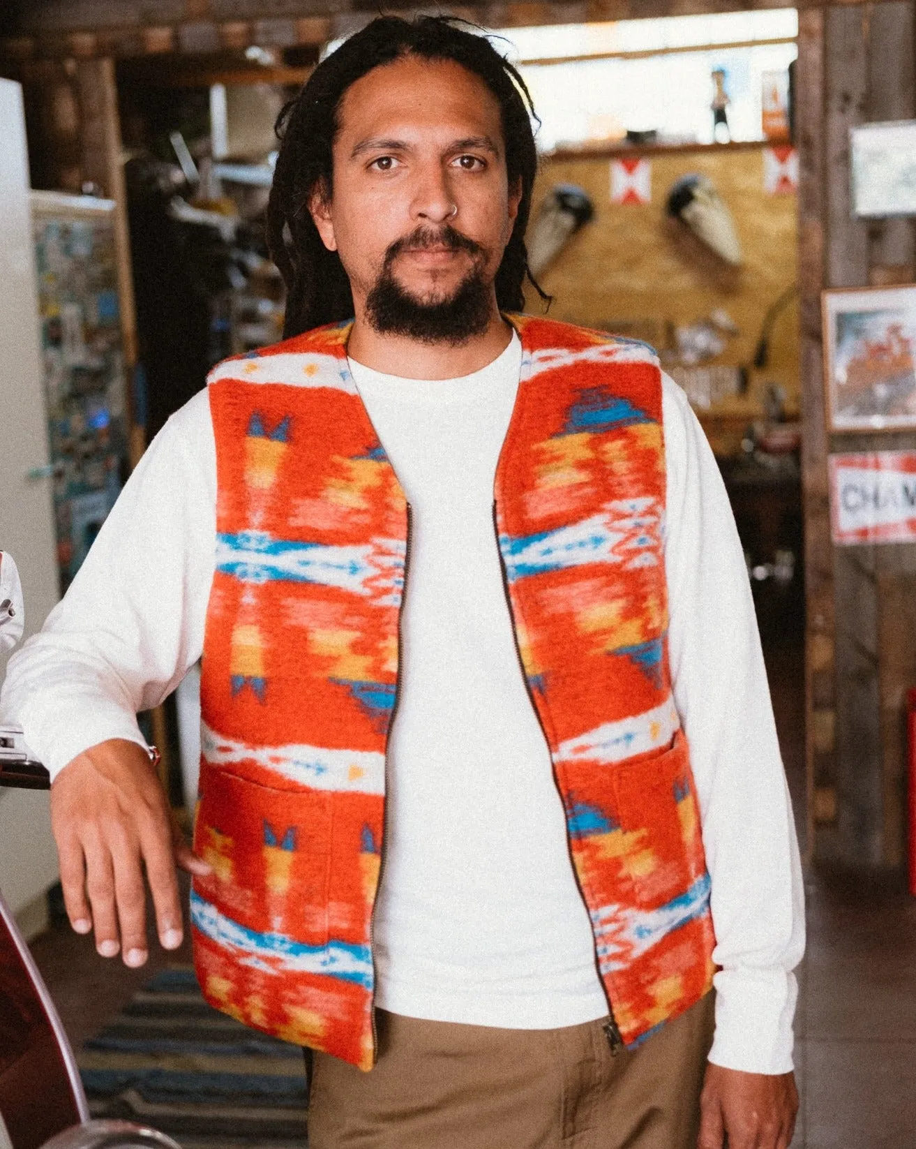 Ltd. Edition Deck Vest Joshua Wool Drap/Red sold by Eat Dust product image thumbnail 2