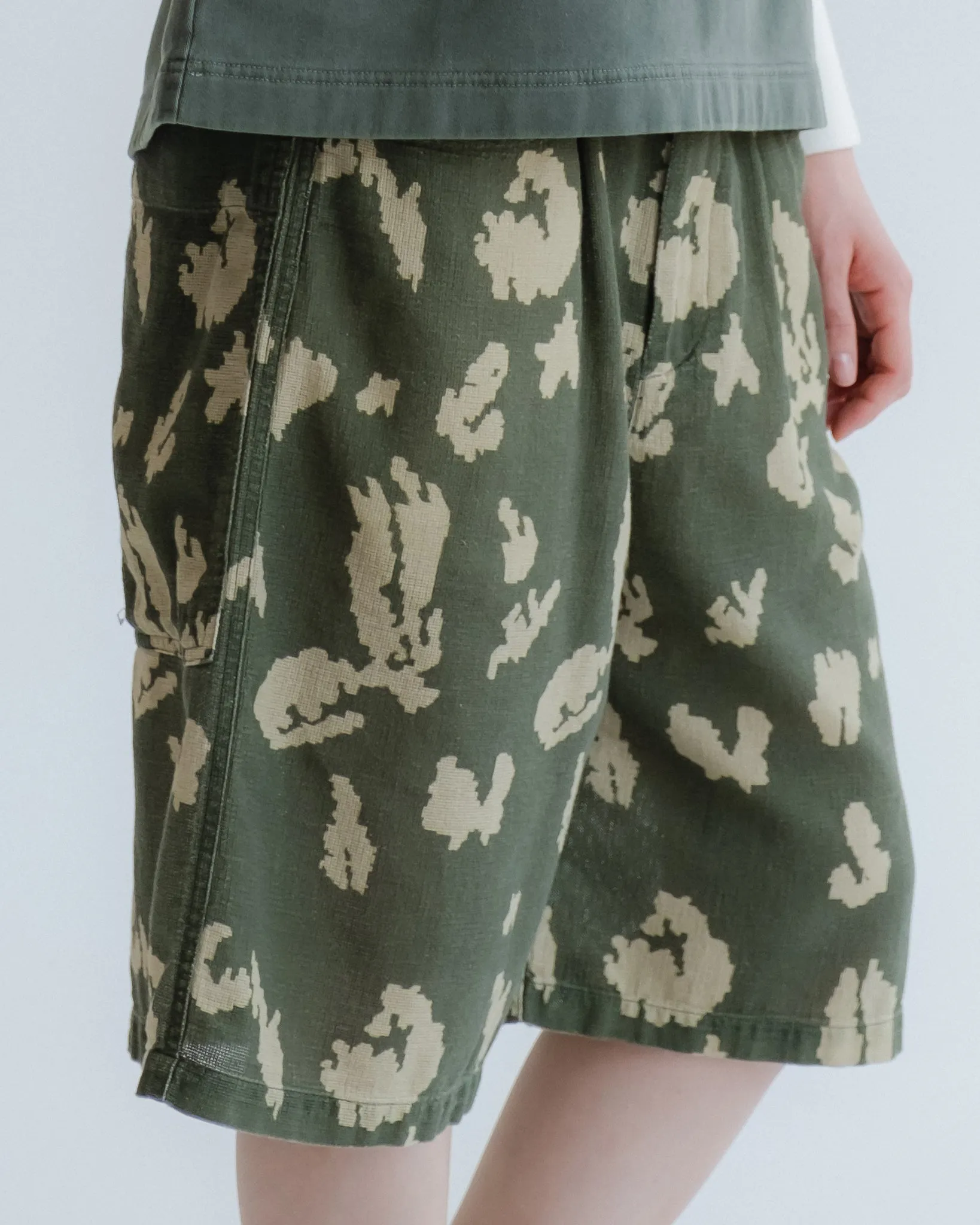 Bermuda Cloud Camo Mesh Mint/Off White sold by Eat Dust product image thumbnail 5