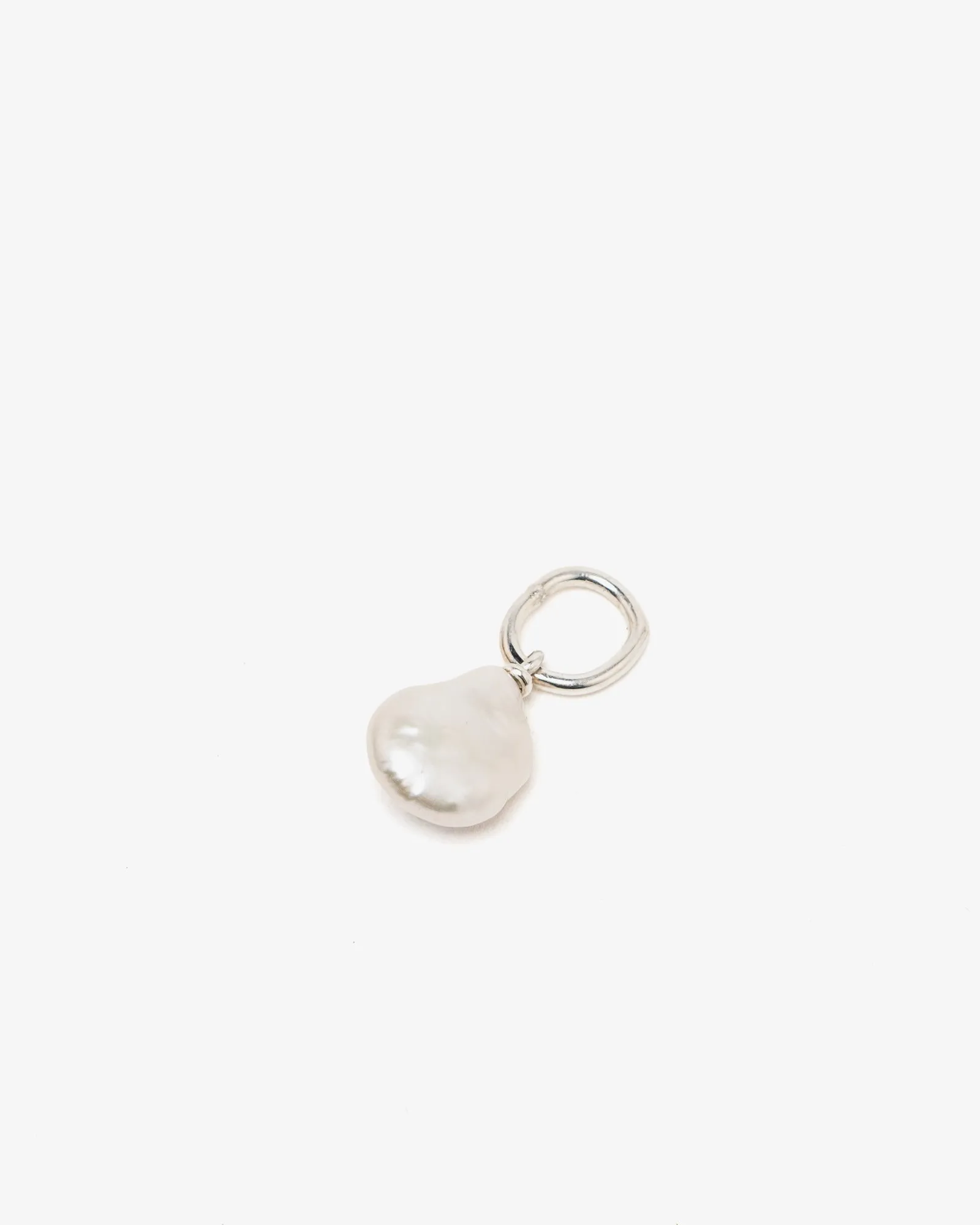 Sara Roegiers Baroque Pearl Hanger Medium sold by Eat Dust product image thumbnail 2