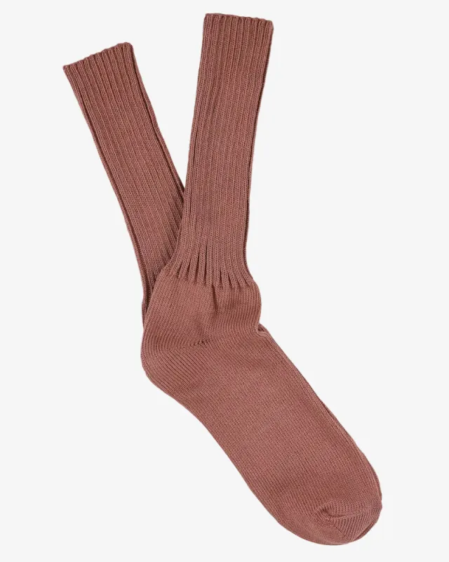Escuyer Crew Socks Dark Pink made by Escuyer