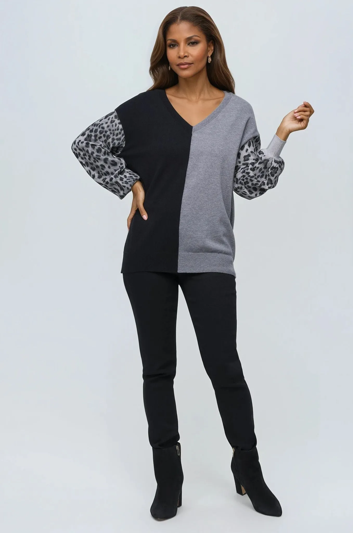 Cheetah Split V-Neck Knit Sweater sold by Blue Faithful product image thumbnail 4