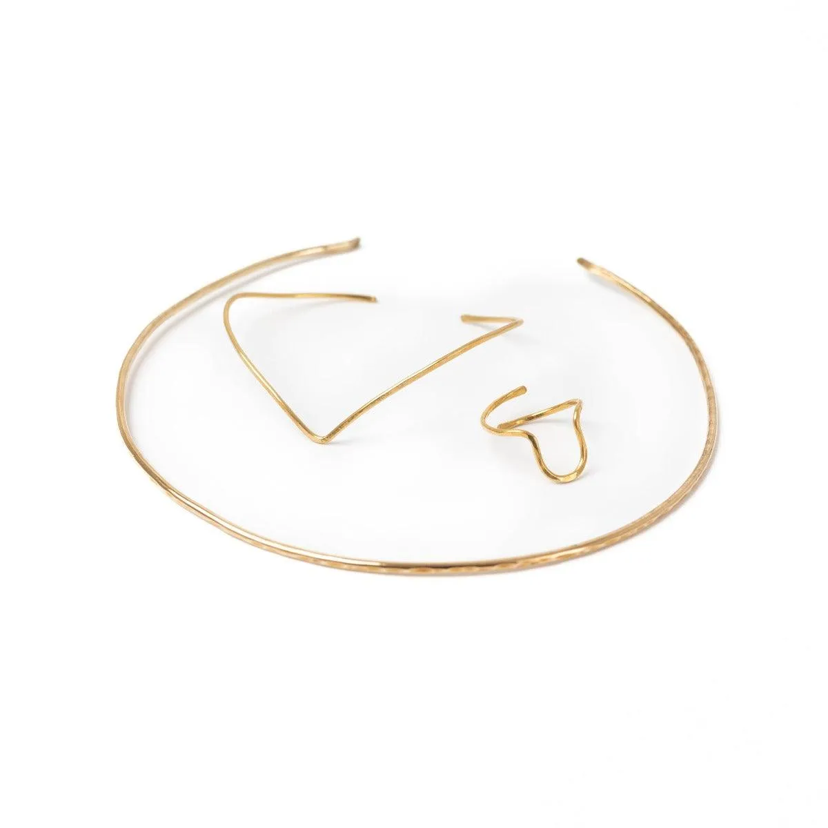 Lana Hammered Brass Collar Necklace sold by Forai product image thumbnail 4