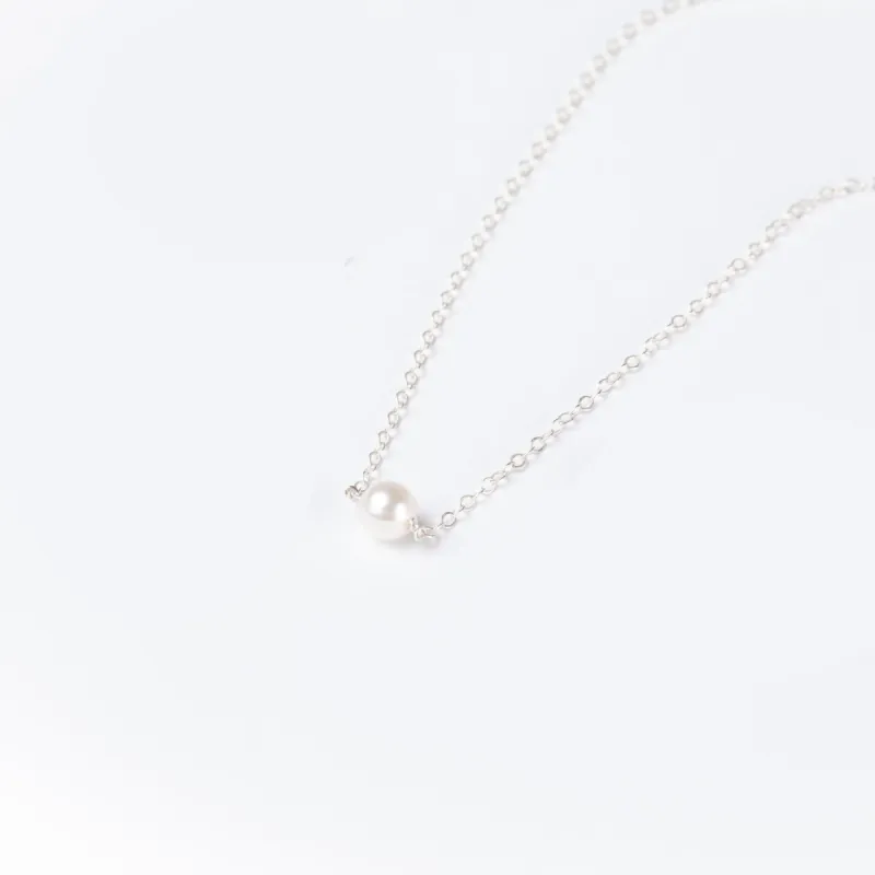 Leeda Pearl Necklace in Silver sold by Forai