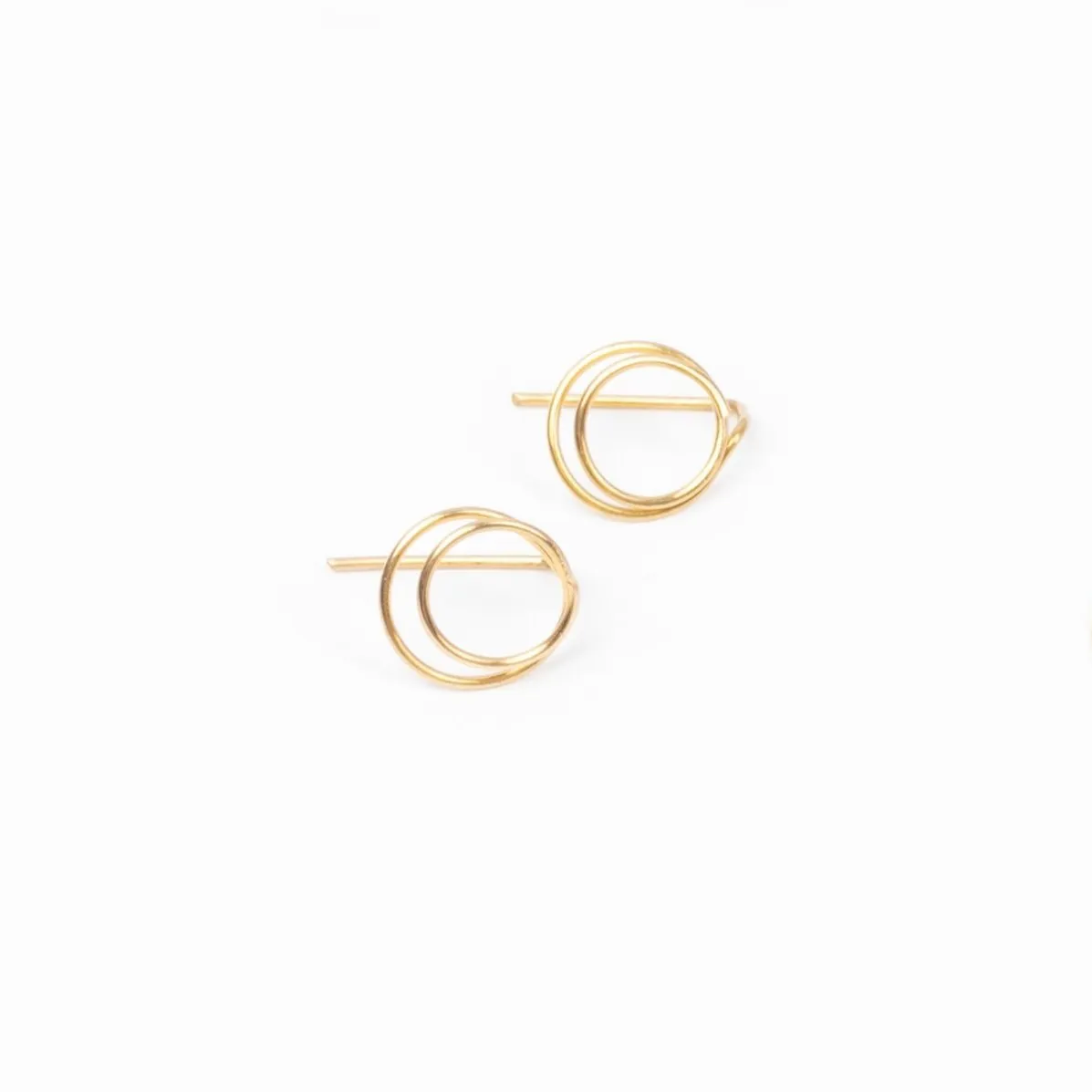 Zomi Open Circle Earrings in Gold sold by Forai product image thumbnail 2