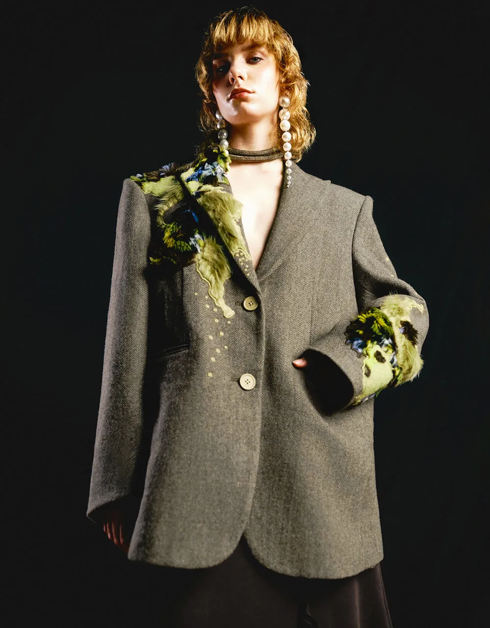 Peak Lapel Straight Tailored Blazer sold by Urban Revivo