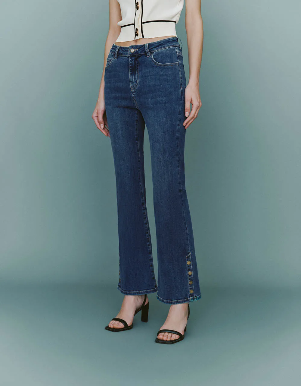 Flare Jeans sold by Urban Revivo product image thumbnail 4