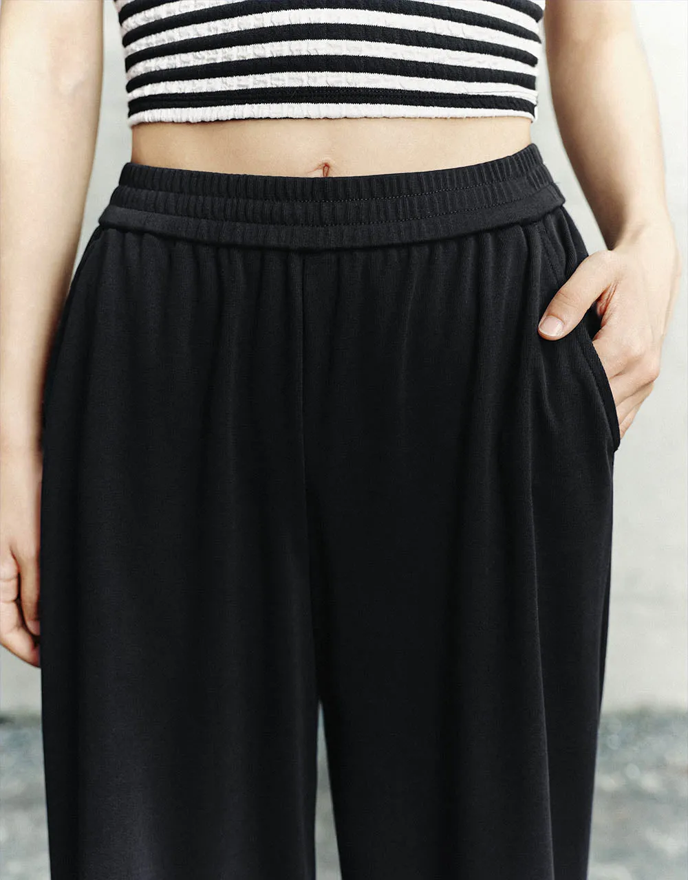 Elastic Wasit Knitted Wide-Leg Pants sold by Urban Revivo product image thumbnail 5