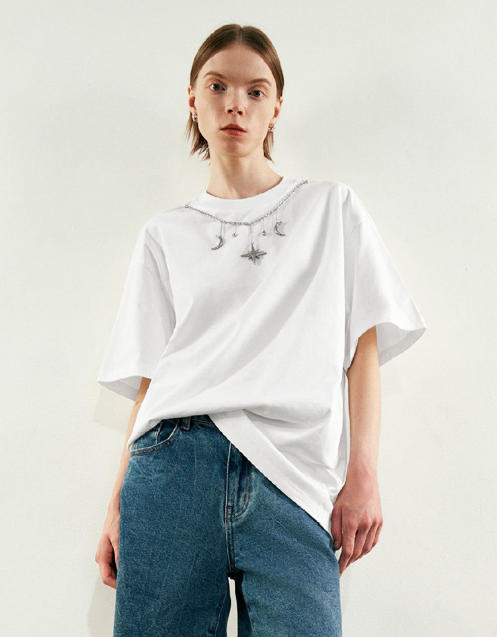 Crew Neck Loose T-Shirt With Necklace sold by Urban Revivo
