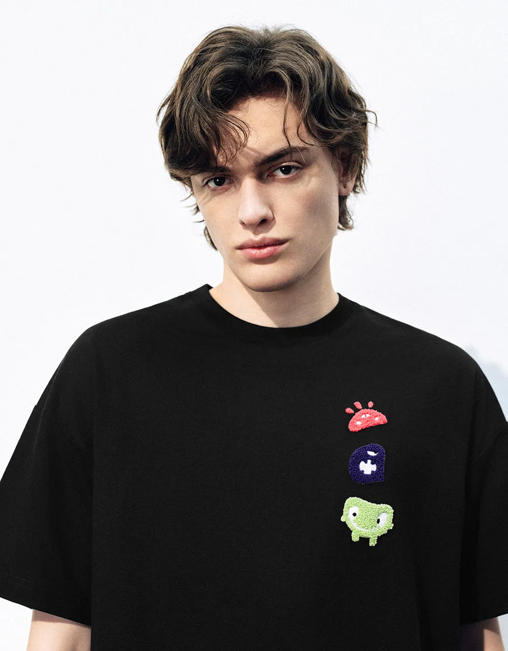 Crew Neck Straight T-Shirt sold by Urban Revivo product image thumbnail 4