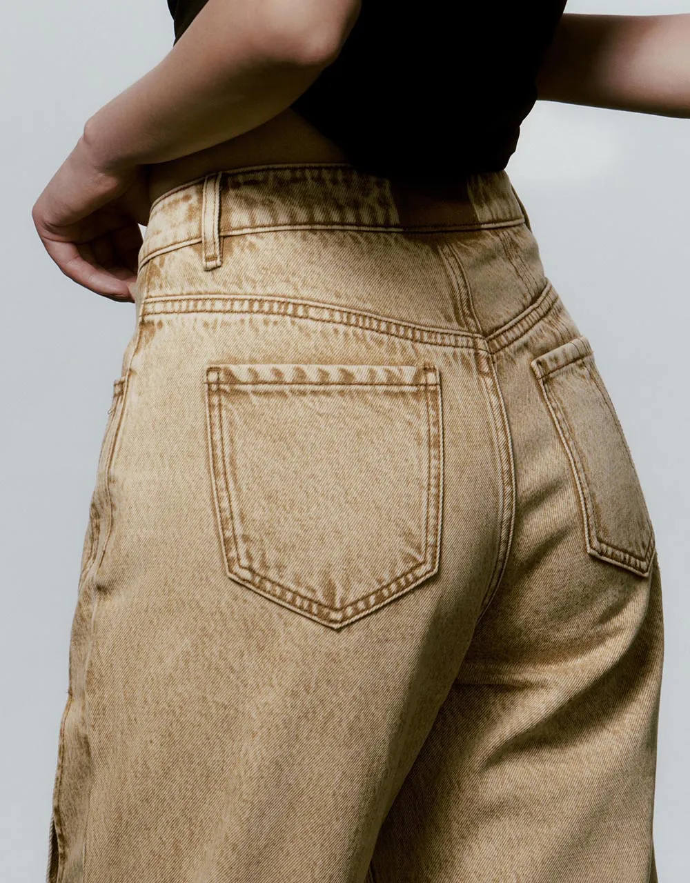 Straight Jeans sold by Urban Revivo product image thumbnail 5