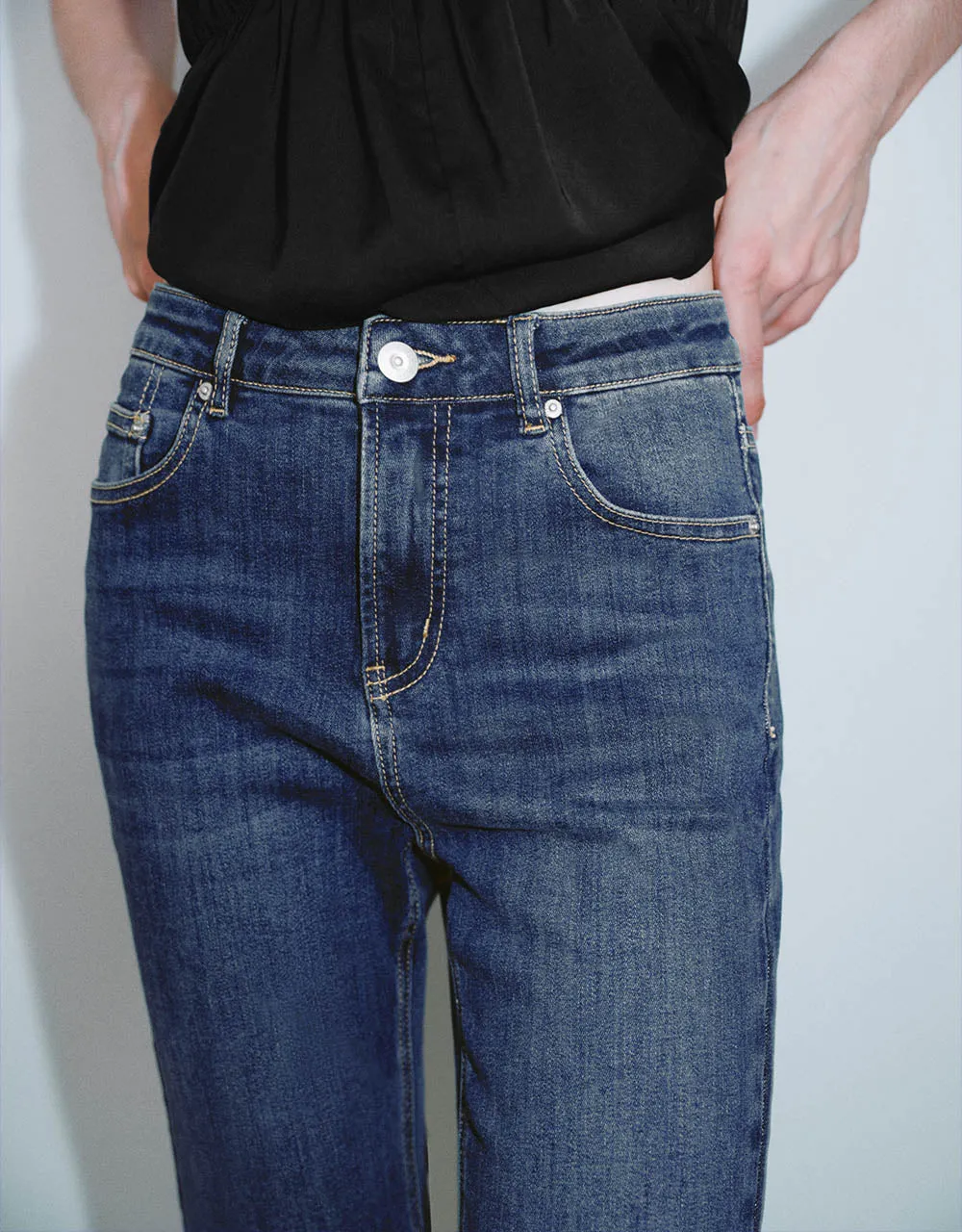 Flare Jeans sold by Urban Revivo product image thumbnail 5