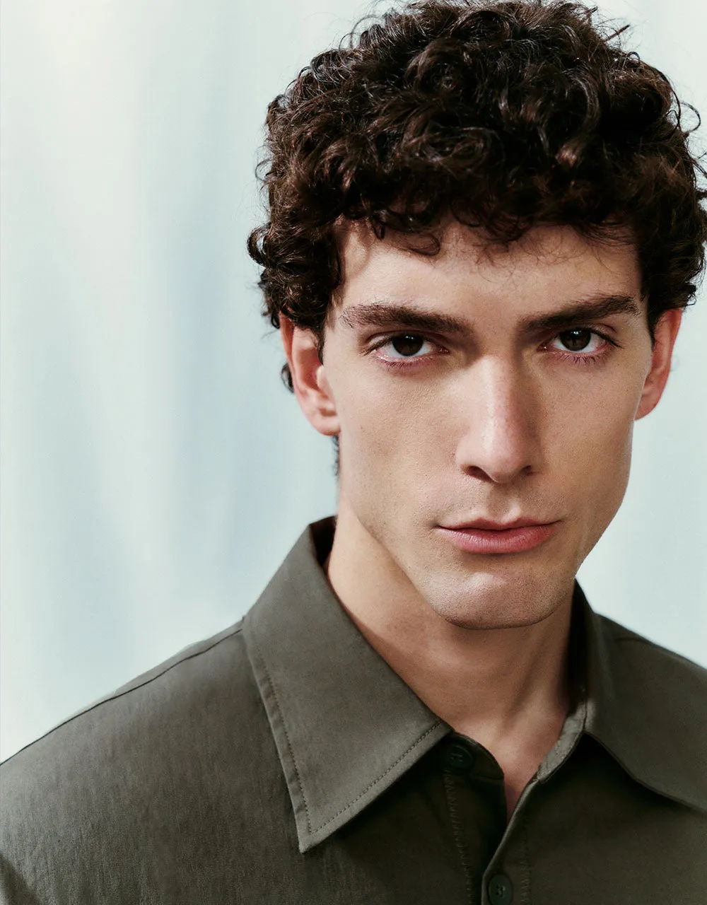 Button Up Straight Shirt sold by Urban Revivo product image thumbnail 4