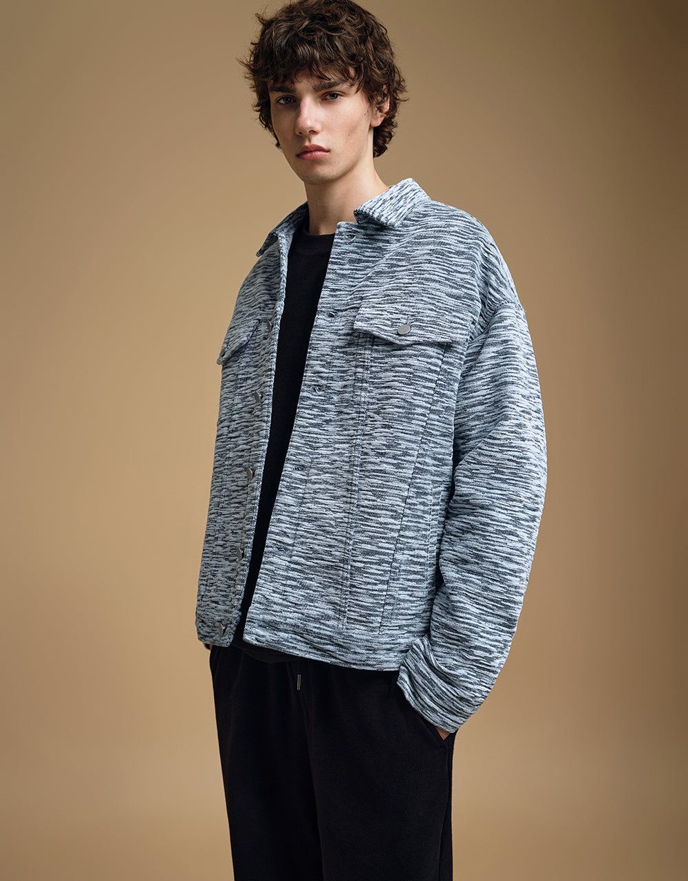 Textured Loose Denim Jacket sold by Urban Revivo product image thumbnail 3