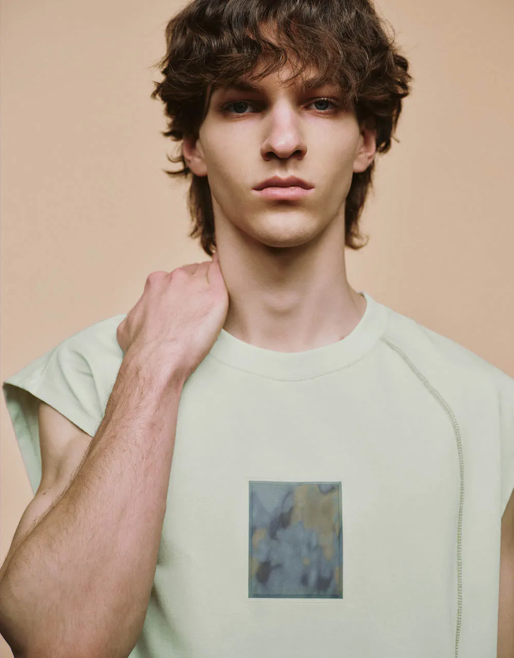 Crew Neck Straight T-Shirt sold by Urban Revivo product image thumbnail 4