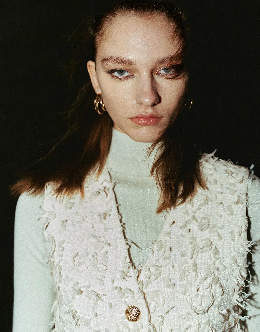 Fuzzy V-Neck Waistcoat sold by Urban Revivo product image thumbnail 5