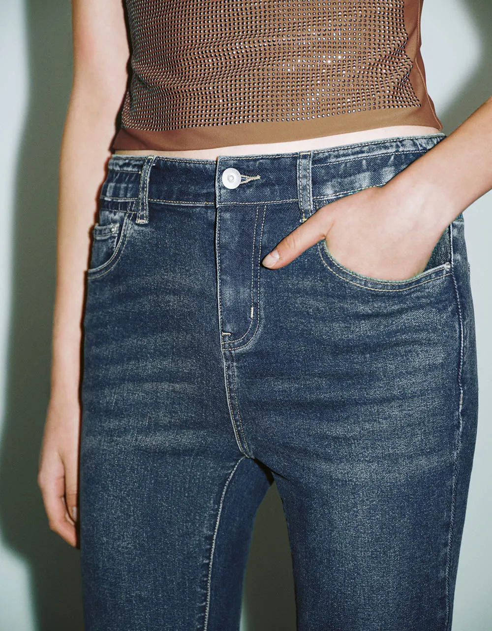 Split Hem Flare Jeans sold by Urban Revivo product image thumbnail 5