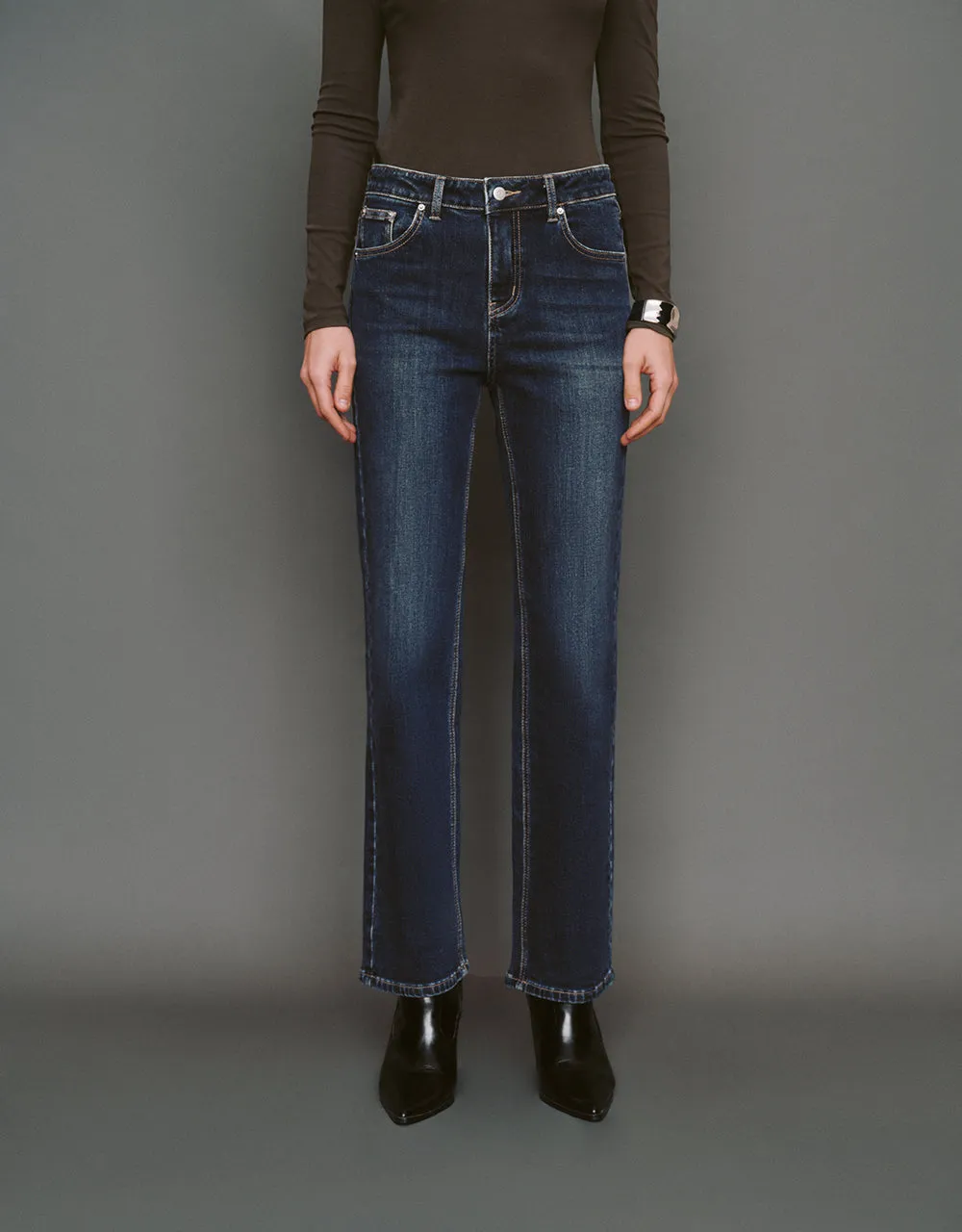 Straight Jeans sold by Urban Revivo product image thumbnail 2