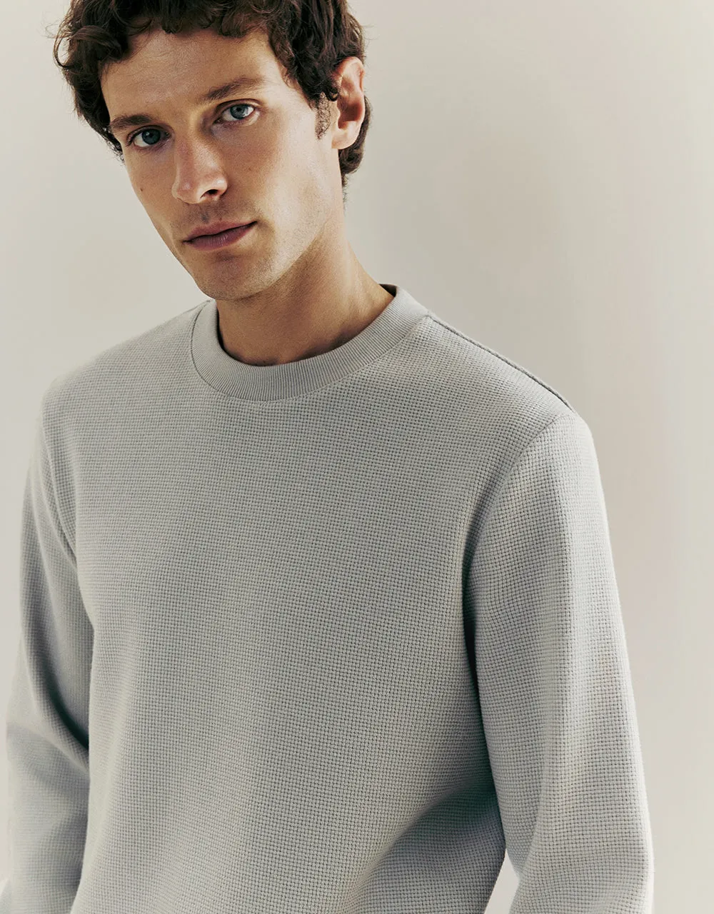 Crew Neck Sweatshirt sold by Urban Revivo product image thumbnail 4