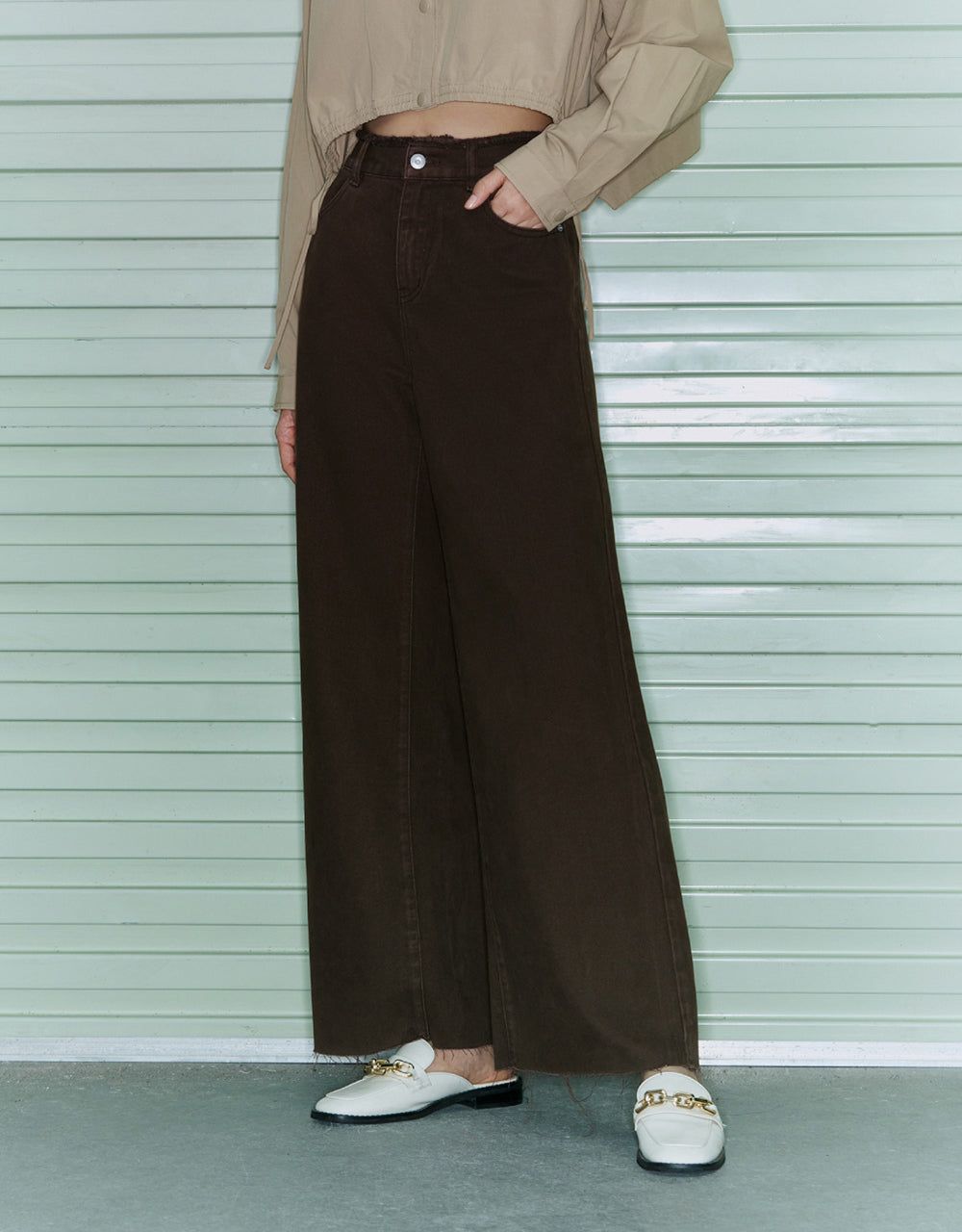 Raw Hem Straight Jeans sold by Urban Revivo product image thumbnail 3