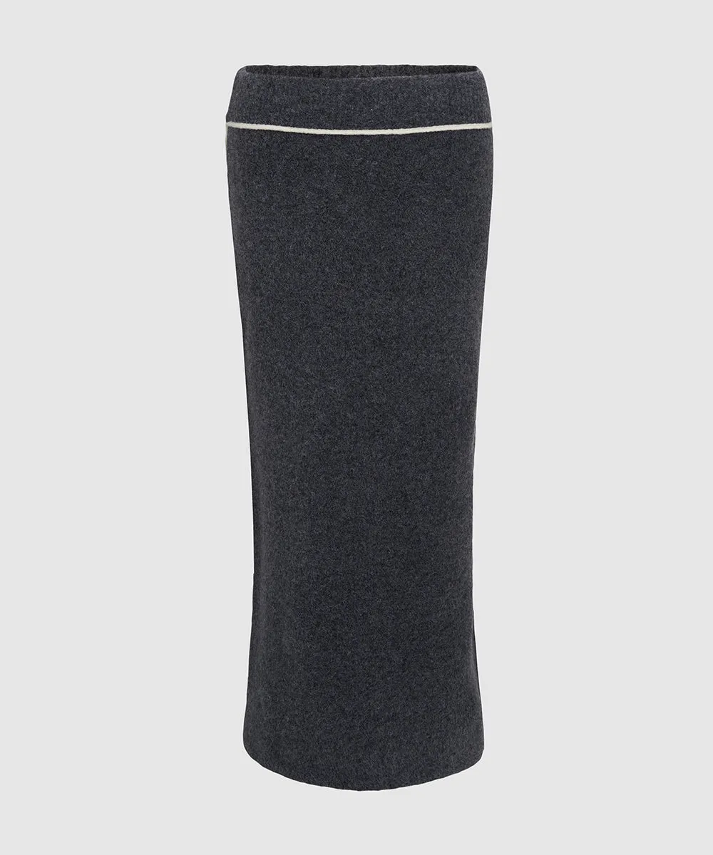 Midi Straight Knitted Skirt sold by Urban Revivo