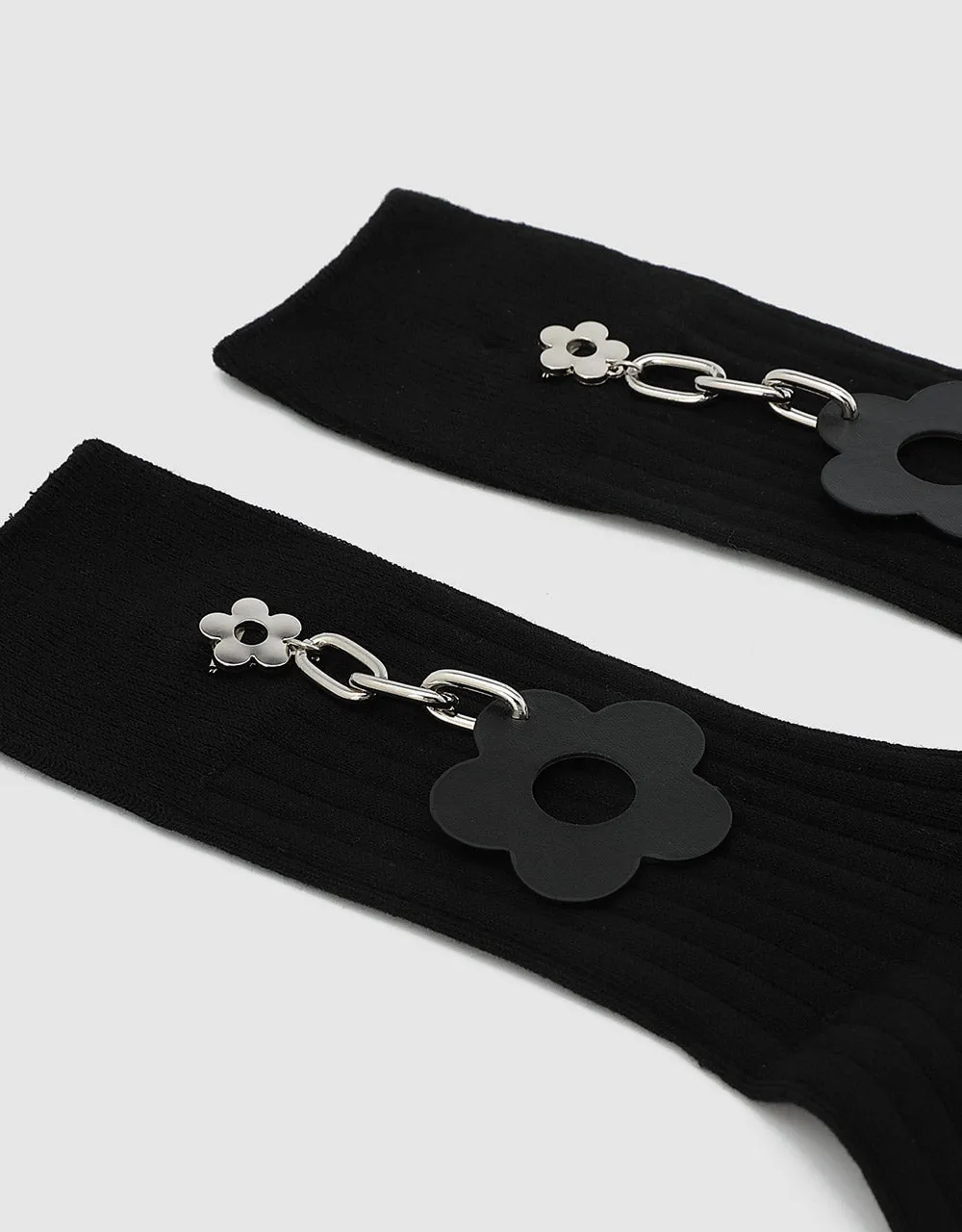 Floral Detail Socks sold by Urban Revivo product image thumbnail 3