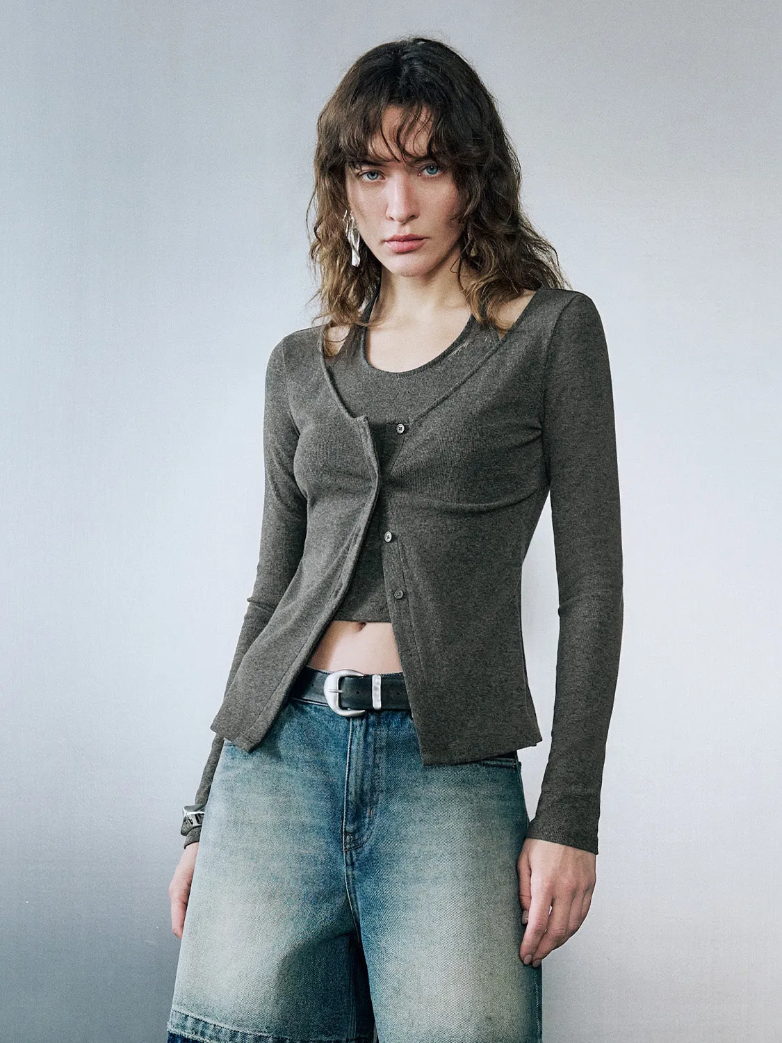 Halter Neck 2 In 1 Skinny Blouse sold by Urban Revivo