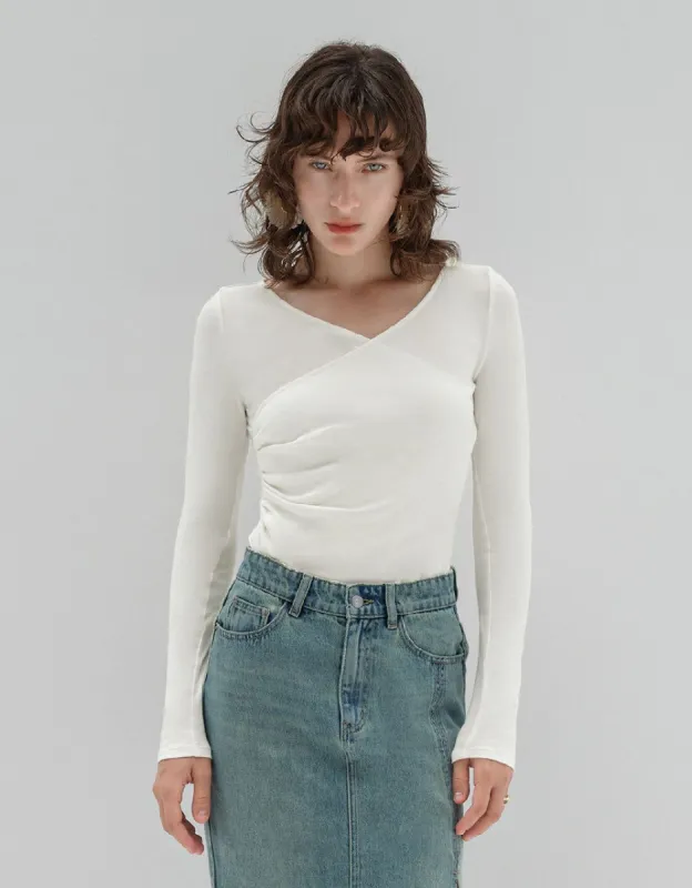 Ruched V-Neck Skinny T-Shirt sold by Urban Revivo