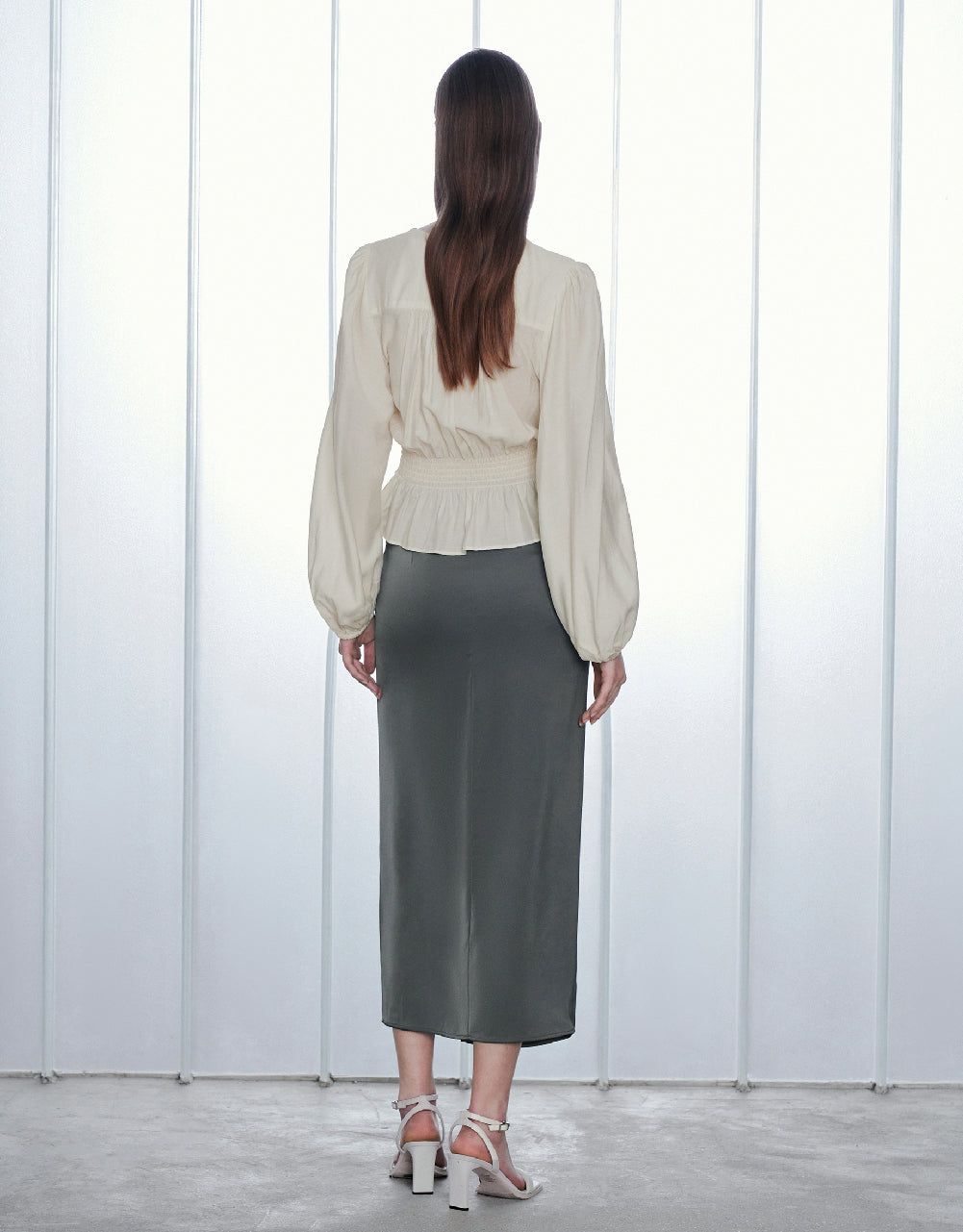 Twist Front Overhead Shirt sold by Urban Revivo product image thumbnail 4