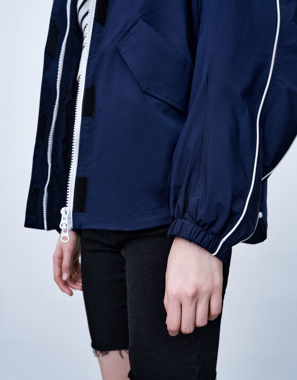 Dolman Sleeve Hoodie Padded Coat sold by Urban Revivo product image thumbnail 4