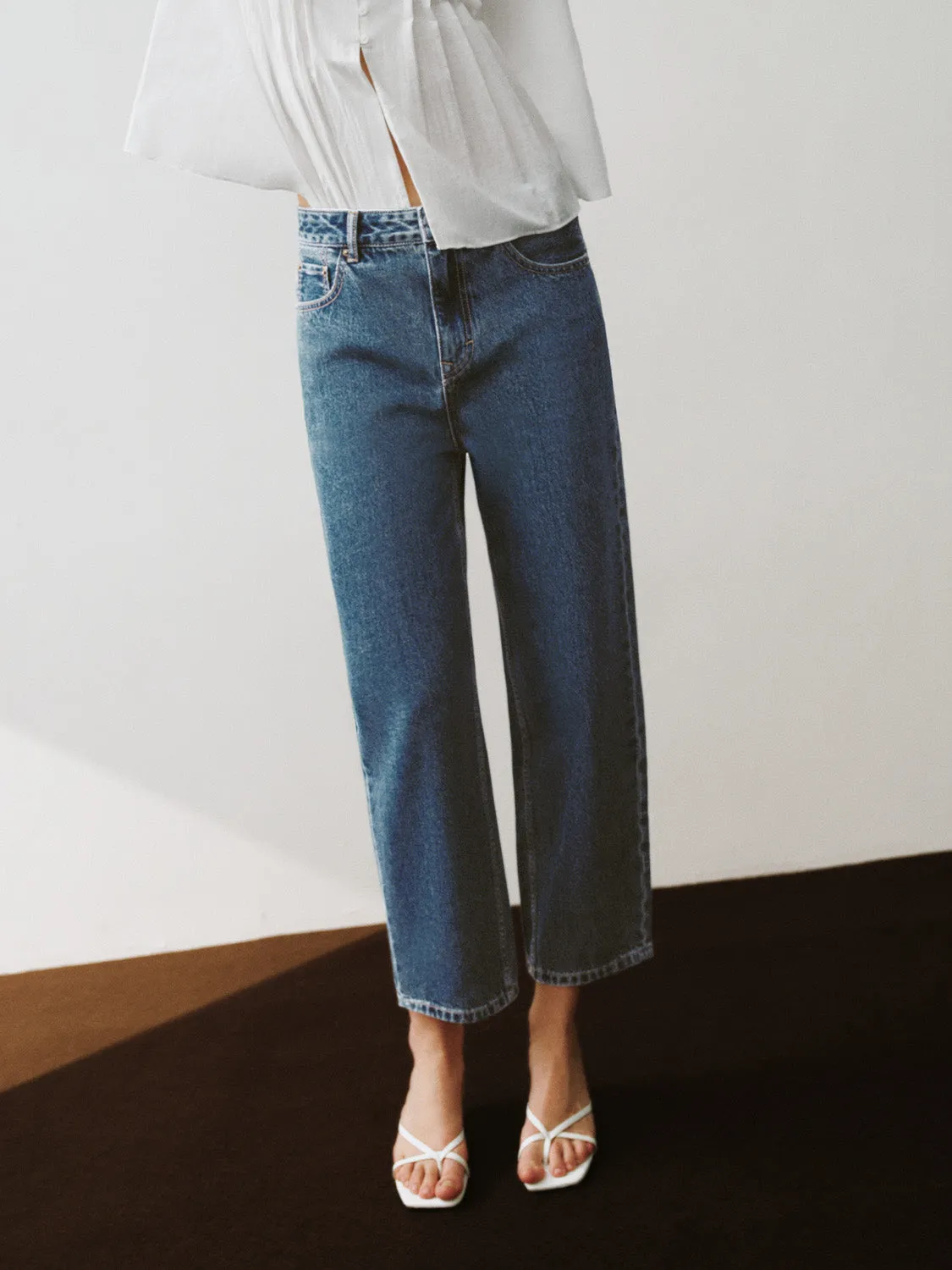 Loose Jeans sold by Urban Revivo product image thumbnail 2